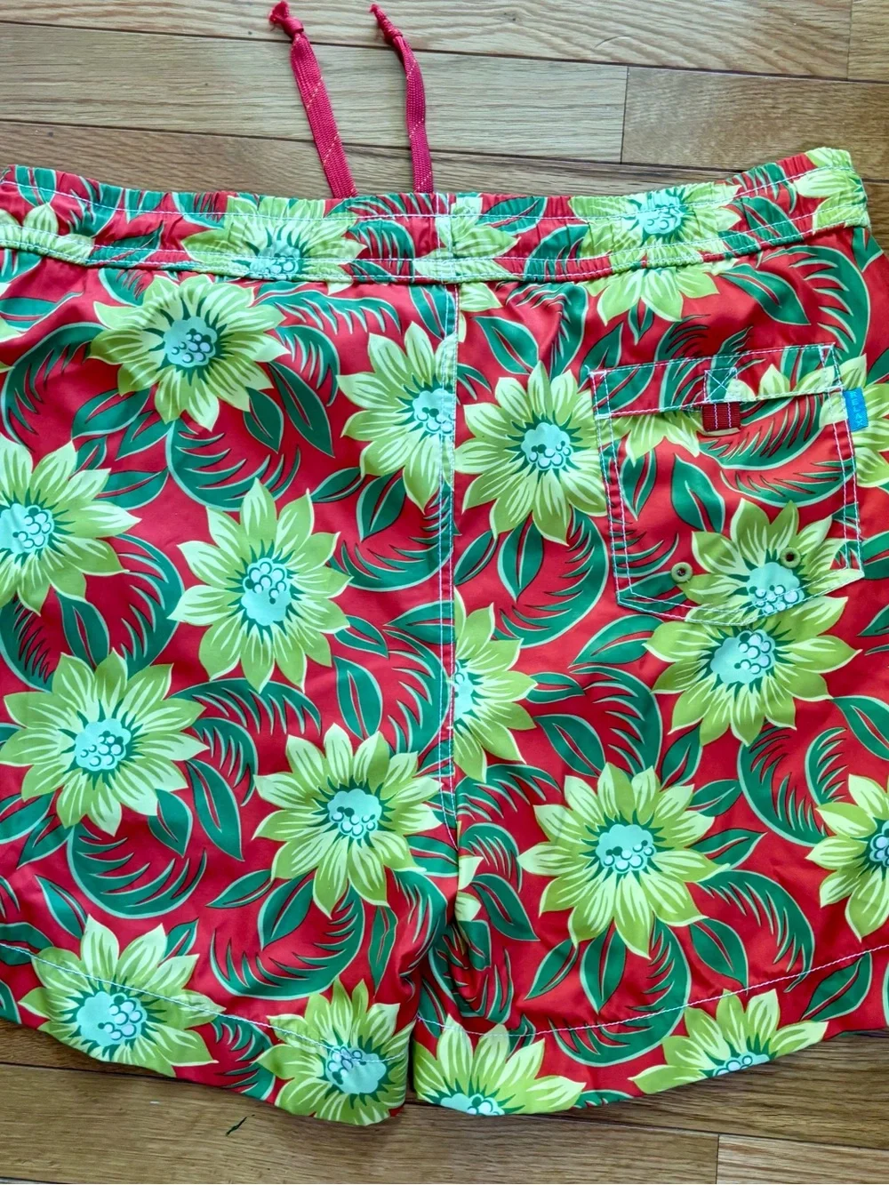Tommy Bahama Men's Floral‎ Tropical Swim Trunks M Red Green Yellow Lined